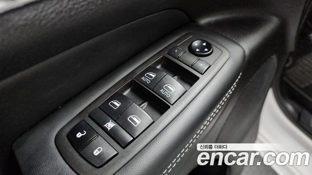 Jeep Cherokee 2021 — photo 29