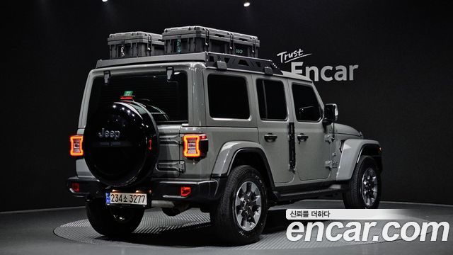 Jeep Wrangler 2023 — photo 2