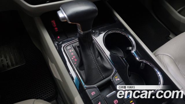 Kia Canival 2019 — photo 12