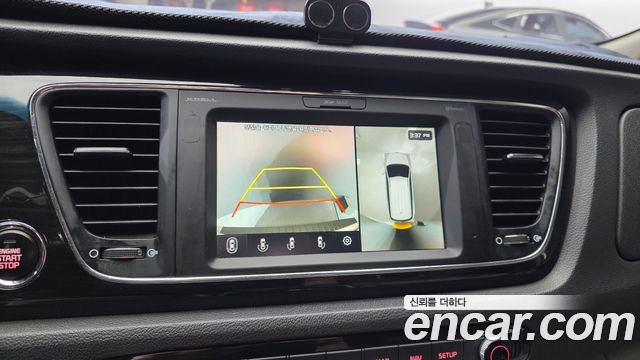 Kia Canival 2019 — photo 22
