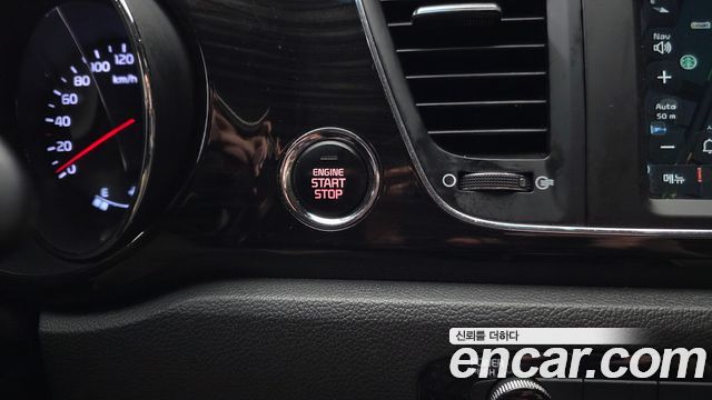 Kia Canival 2019 — photo 28