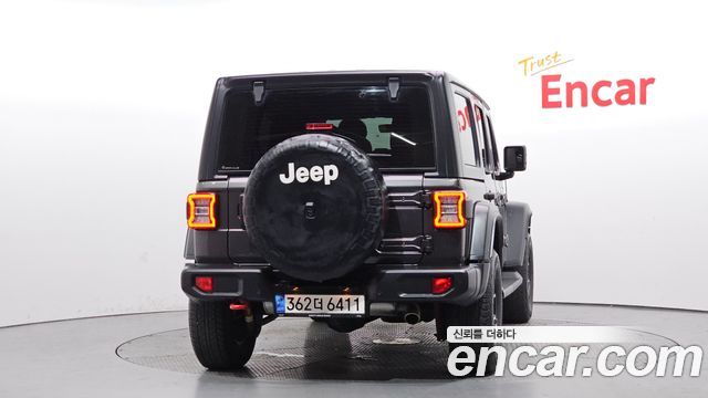 Jeep Wrangler 2021 — photo 4
