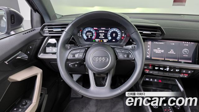 Audi A3 2023 — photo 19