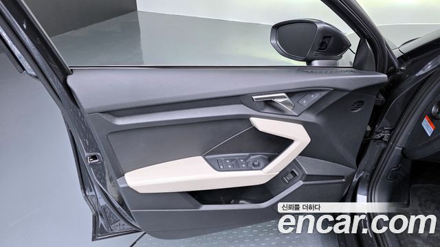 Audi A3 2023 — photo 14