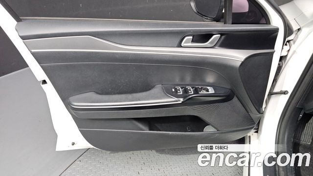 Kia K5 2020 — photo 14