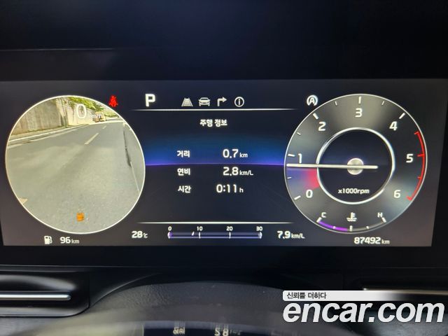 Kia Canival 2021 — photo 19