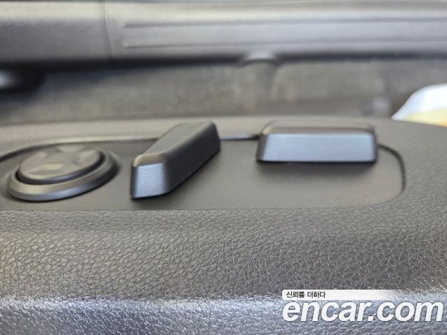 Kia Canival 2021 — photo 20