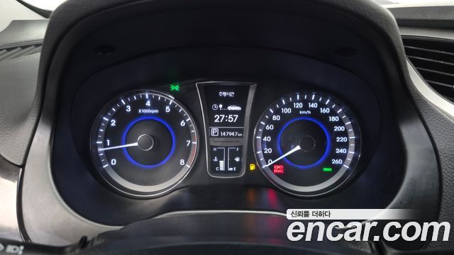 Hyundai Grandeur 2013 — photo 8