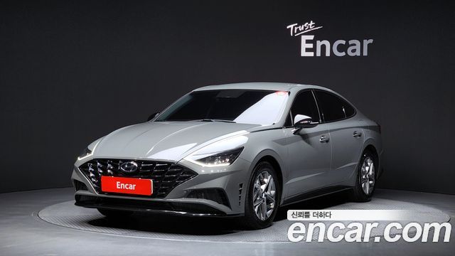Hyundai Sonata 2022 — photo 1
