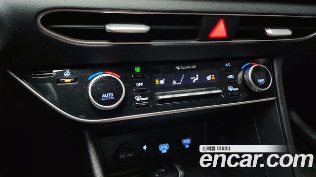 Hyundai Sonata 2022 — photo 23
