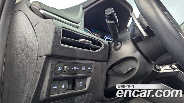 Hyundai Sonata 2023 — photo 25