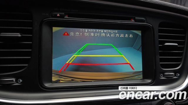 Kia K5 2015 — photo 14