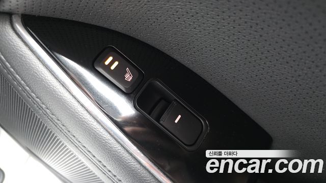 Kia K5 2015 — photo 18