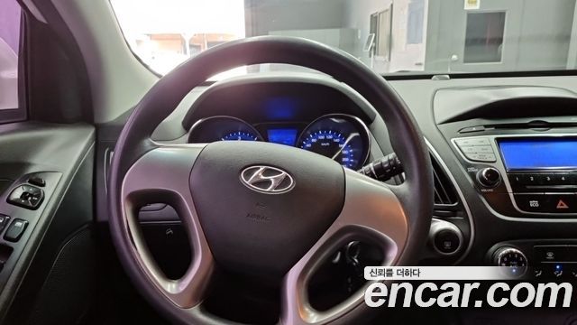 Hyundai Tucson 2011 — photo 11