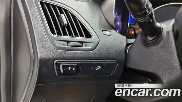 Hyundai Tucson 2011 — photo 15