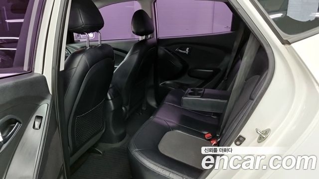 Hyundai Tucson 2011 — photo 16