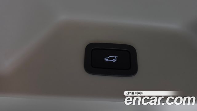 Land Rover Range Rover 2021 — photo 28