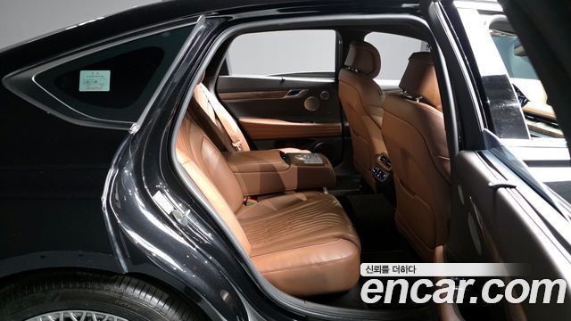 Genesis G80 2022 — photo 17