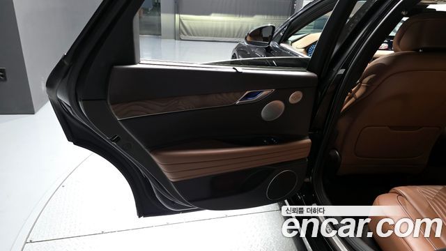Genesis G80 2022 — photo 15