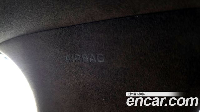 Genesis G80 2022 — photo 38