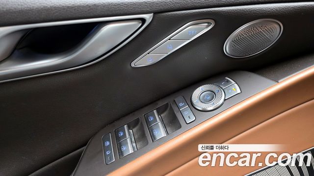 Genesis G80 2022 — photo 40