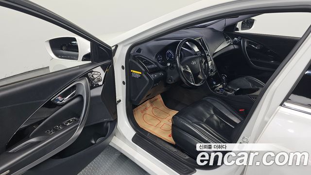 Hyundai Grandeur 2014 — photo 10