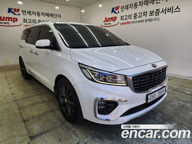 Kia Canival 2019 — photo 3