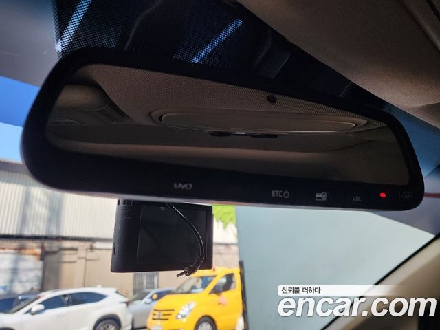 Kia Canival 2019 — photo 11