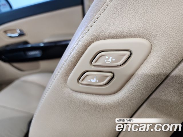 Kia Canival 2019 — photo 19