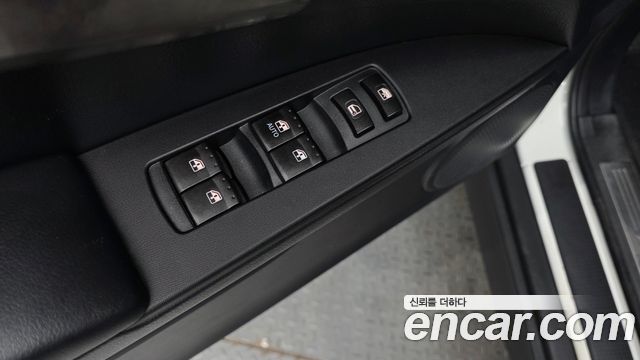 KG Mobility KORANDO 2012 — photo 13