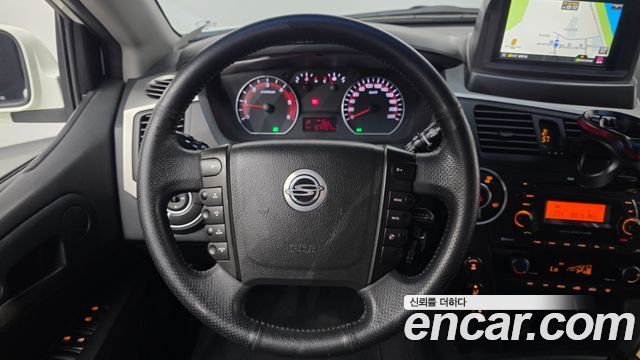 KG Mobility KORANDO 2012 — photo 16