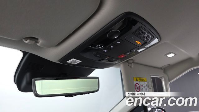 Kia Canival 2025 — photo 27