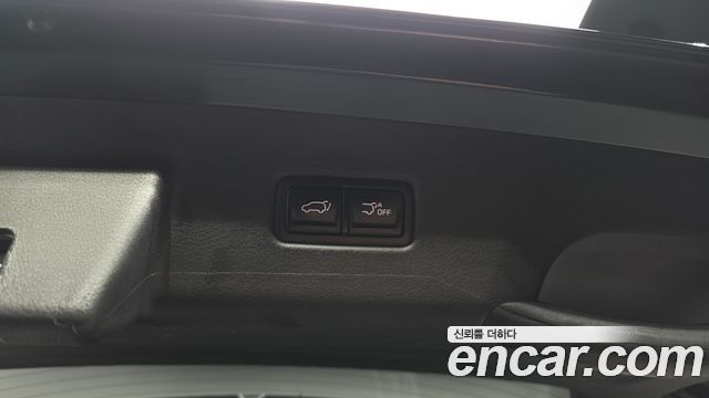 Kia Canival 2025 — photo 31
