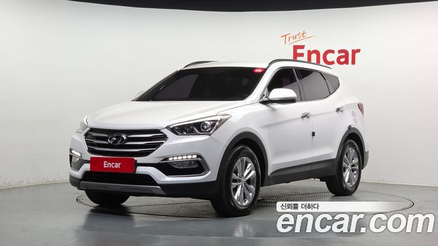 Hyundai Santafe 2016 — photo 1