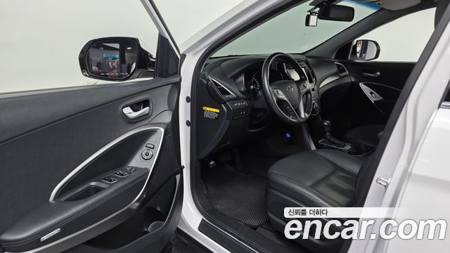 Hyundai Santafe 2016 — photo 10
