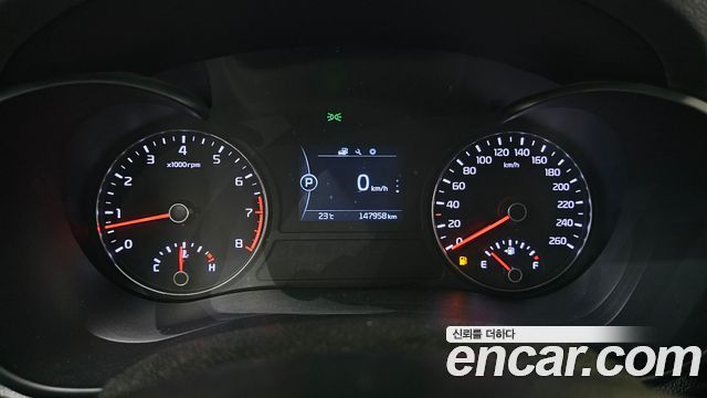 Kia K5 2016 — photo 8
