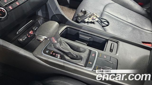 Kia K5 2016 — photo 9