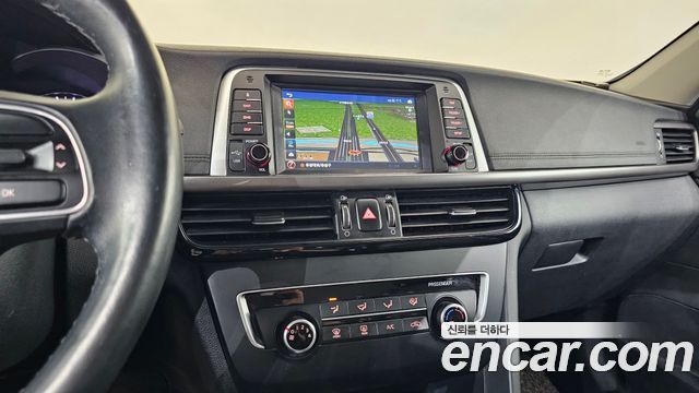 Kia K5 2016 — photo 13