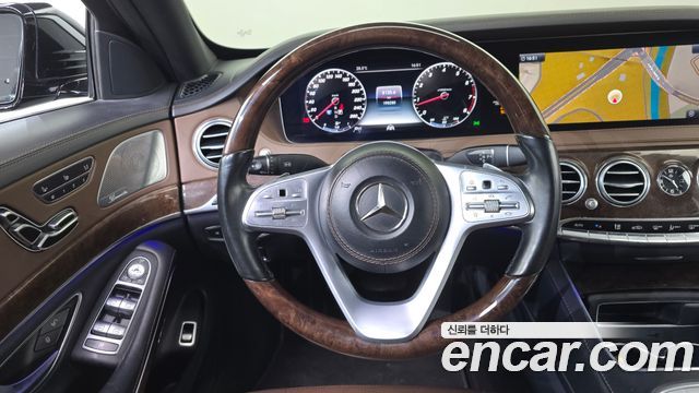 Mercedes-Benz S-Class 2019 — photo 13