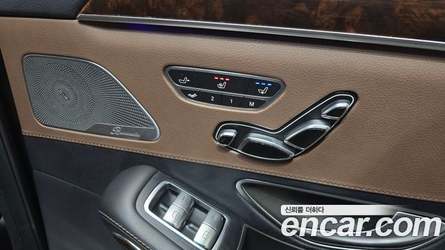 Mercedes-Benz S-Class 2019 — photo 20
