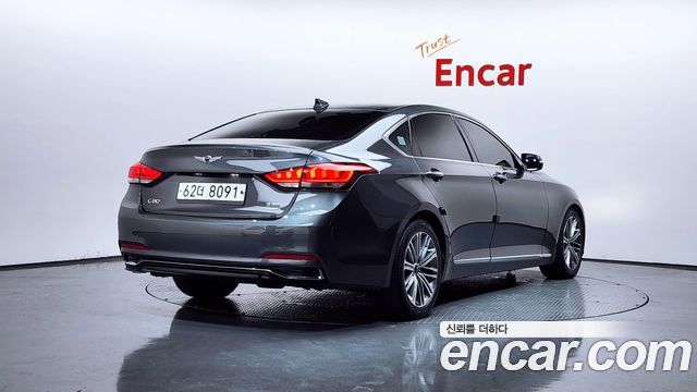 Genesis G80 2018 — photo 2