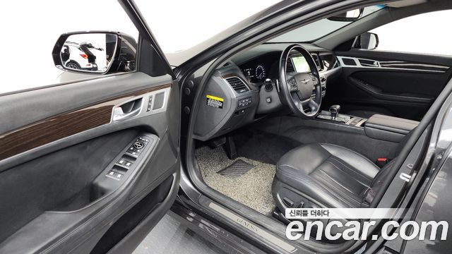 Genesis G80 2018 — photo 13