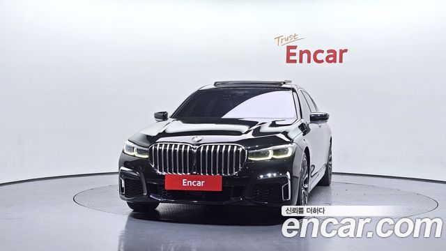 BMW 7-Series 2020 — photo 3