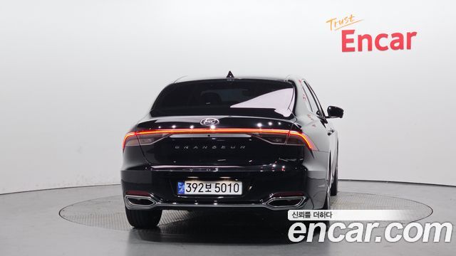 Hyundai Grandeur 2023 — photo 4