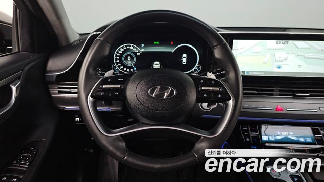 Hyundai Grandeur 2023 — photo 18