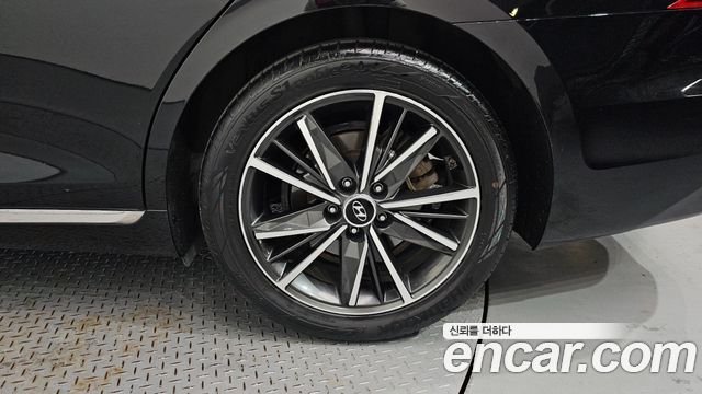 Hyundai Grandeur 2023 — photo 7