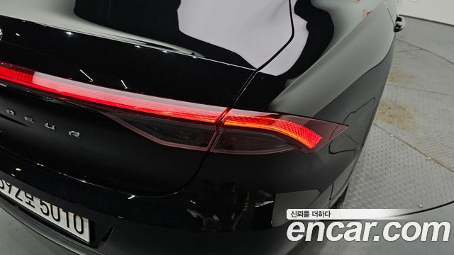 Hyundai Grandeur 2023 — photo 9