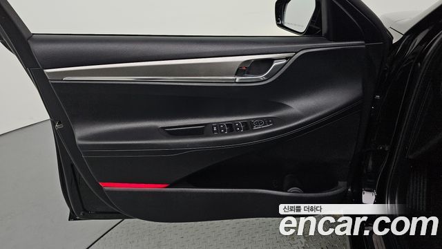 Hyundai Grandeur 2023 — photo 14