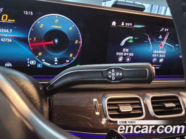 Mercedes-Benz GLE-Class 2021 — photo 9