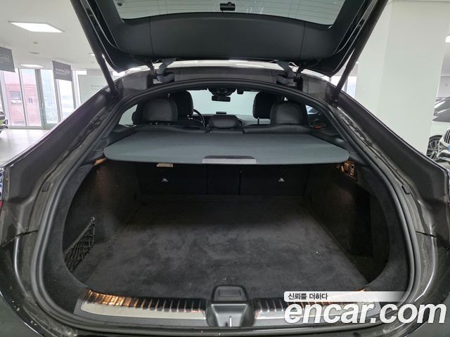 Mercedes-Benz GLE-Class 2021 — photo 11